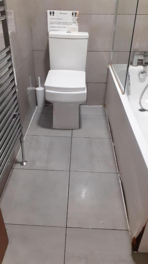 Sw16 Norbury Guesthouse Лондон Екстер'єр фото