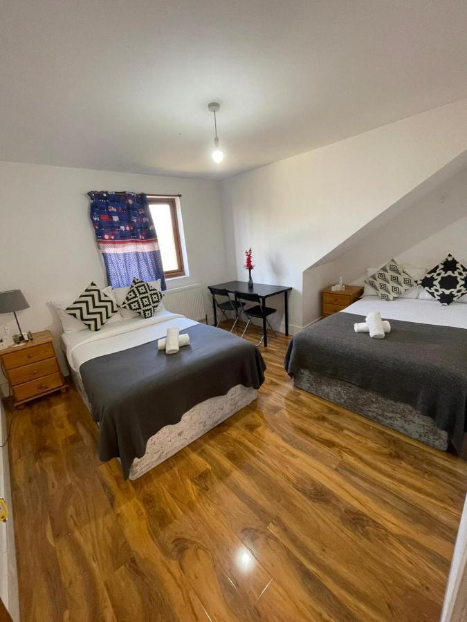 Sw16 Norbury Guesthouse Лондон Екстер'єр фото