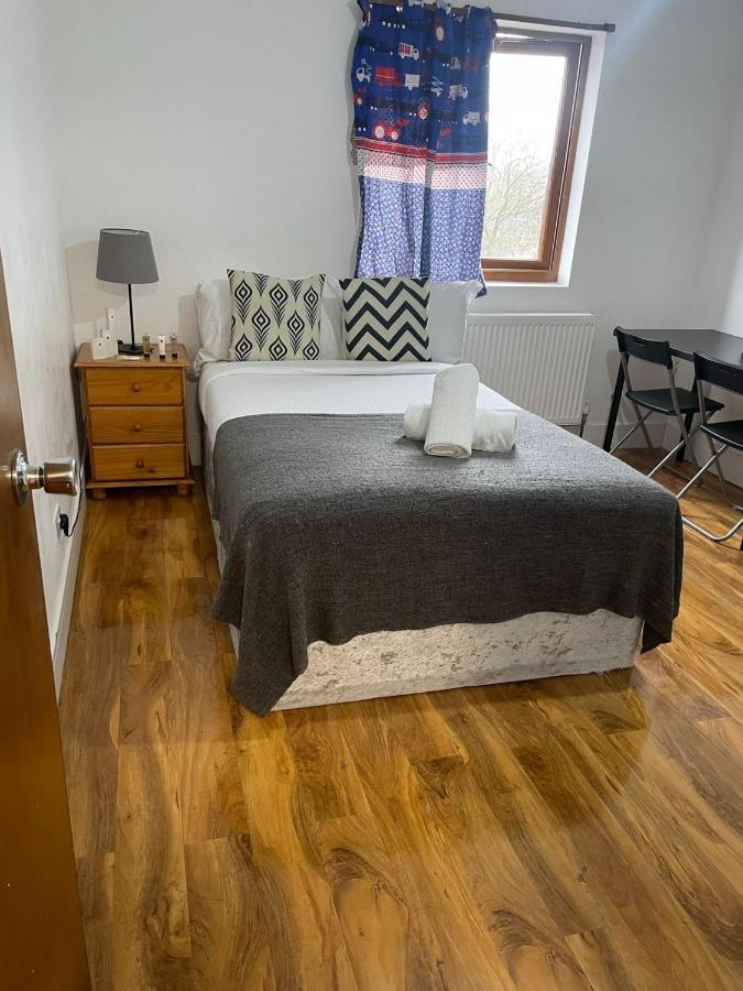 Sw16 Norbury Guesthouse Лондон Екстер'єр фото